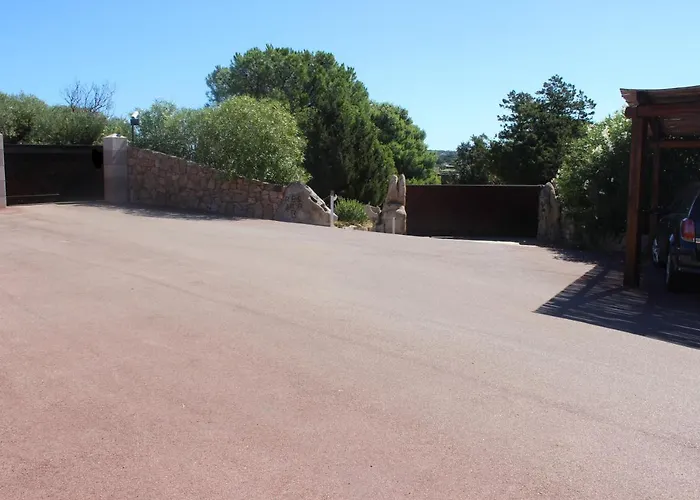 Ira - Sul Mare Daire *